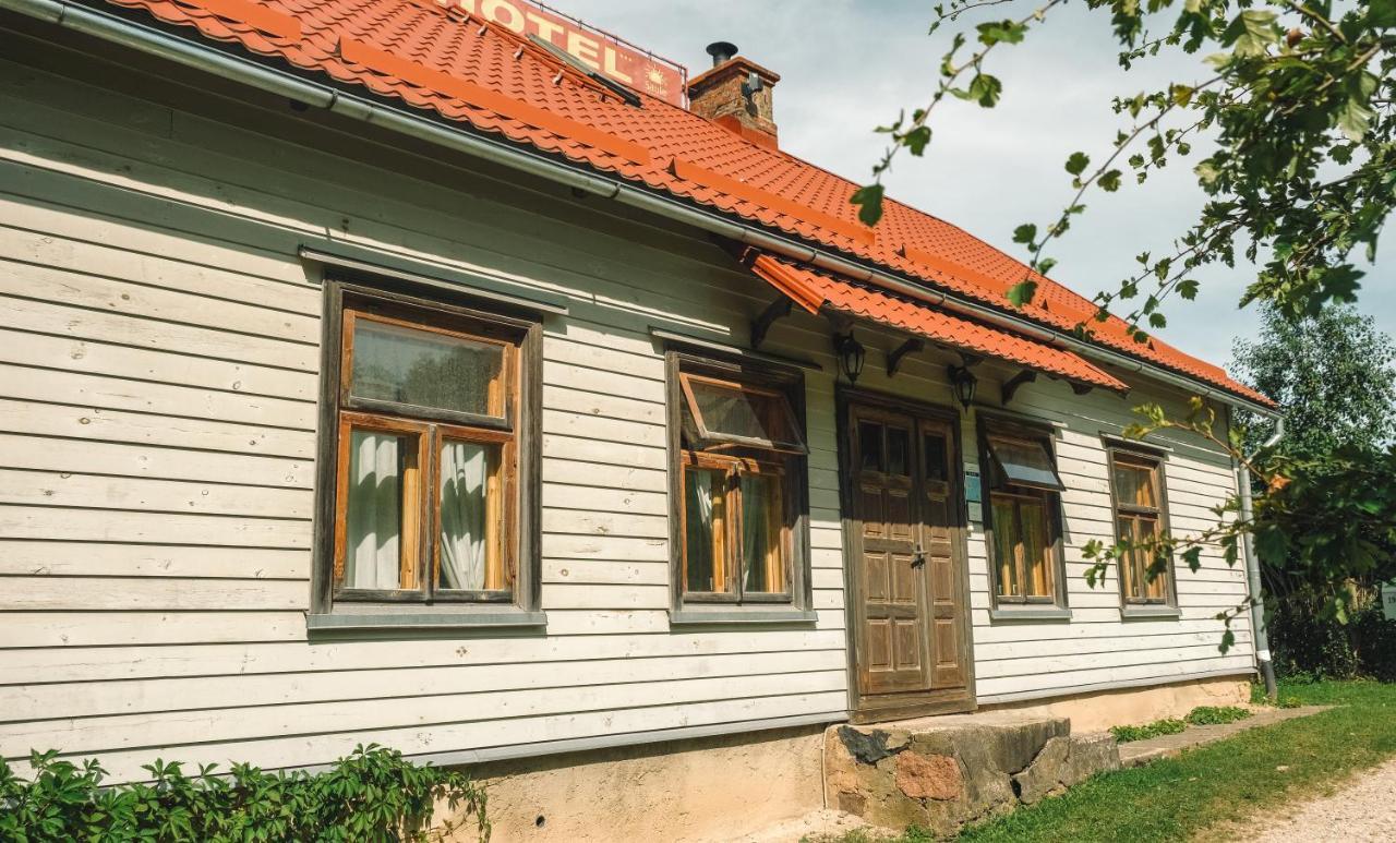 Hotel Saule Talsi Esterno foto