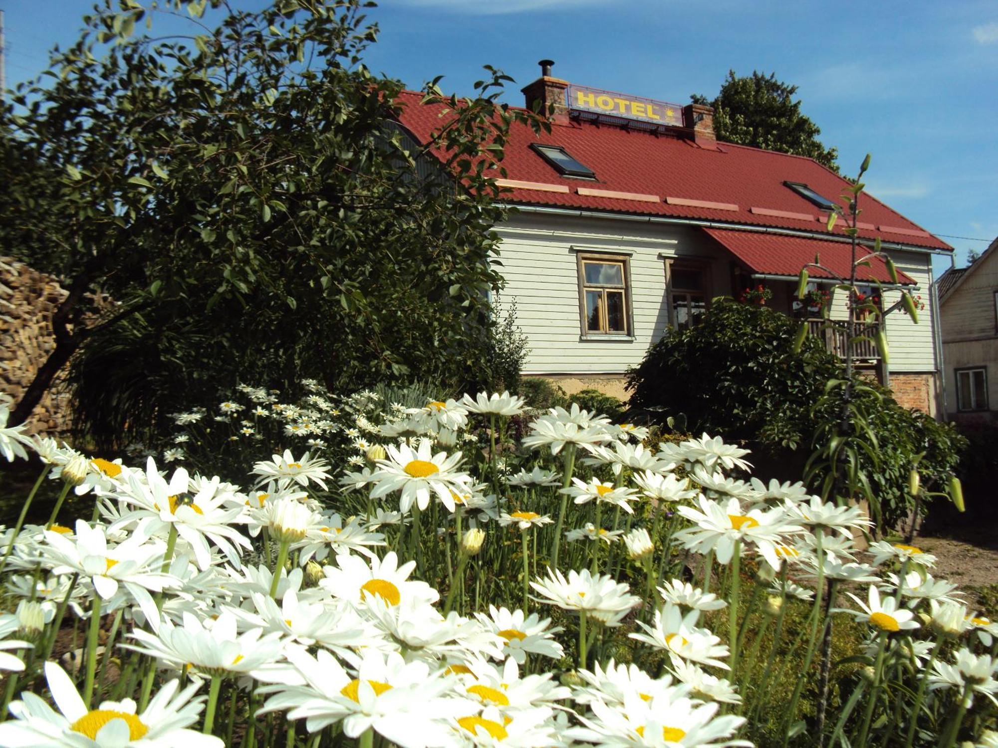 Hotel Saule Talsi Esterno foto