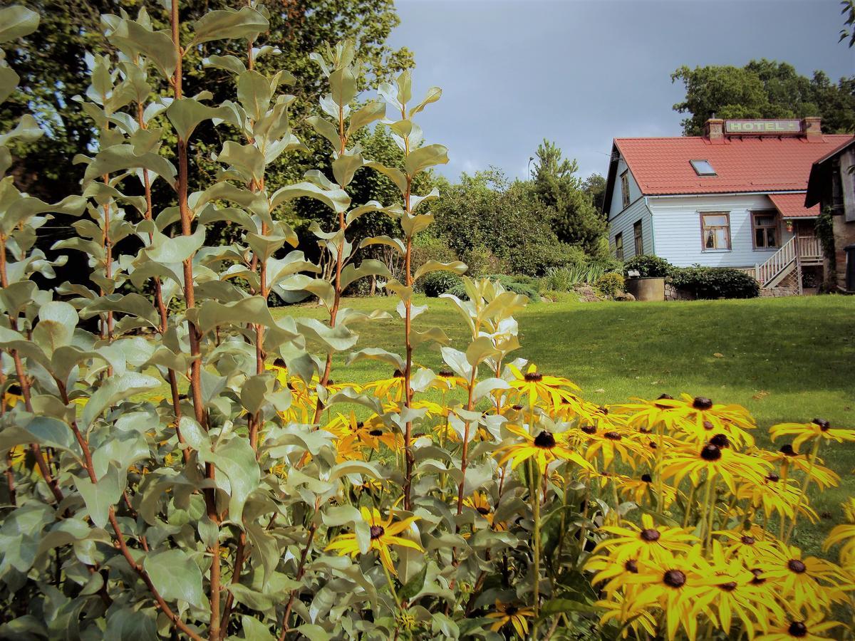 Hotel Saule Talsi Esterno foto
